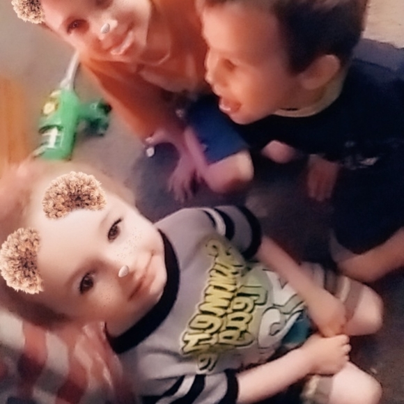 Meet your Posher, Kendra - Picture 3 of 11